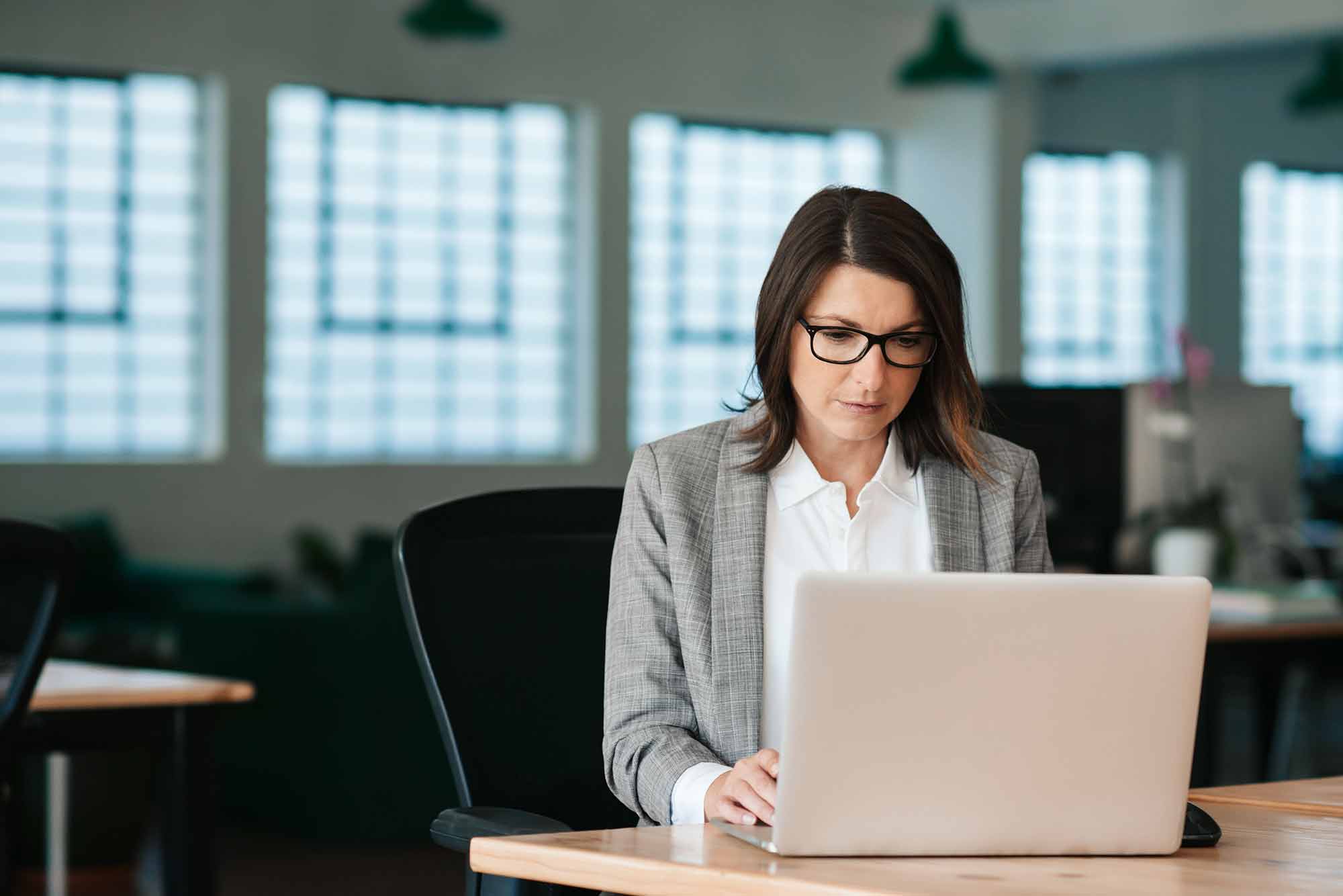 Understanding the Difference Between Malware and Viruses